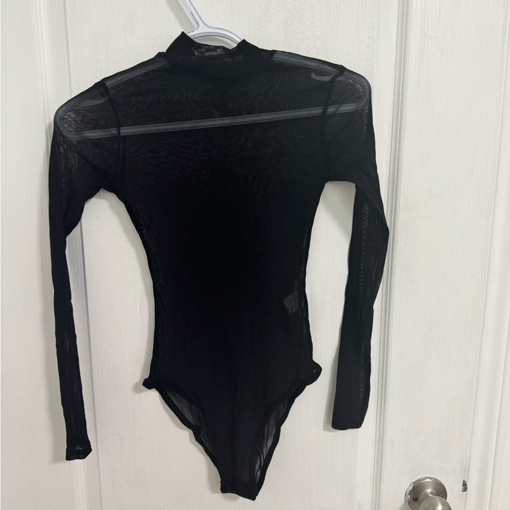 Boohoo mesh bodysuit sz US 6 NWT